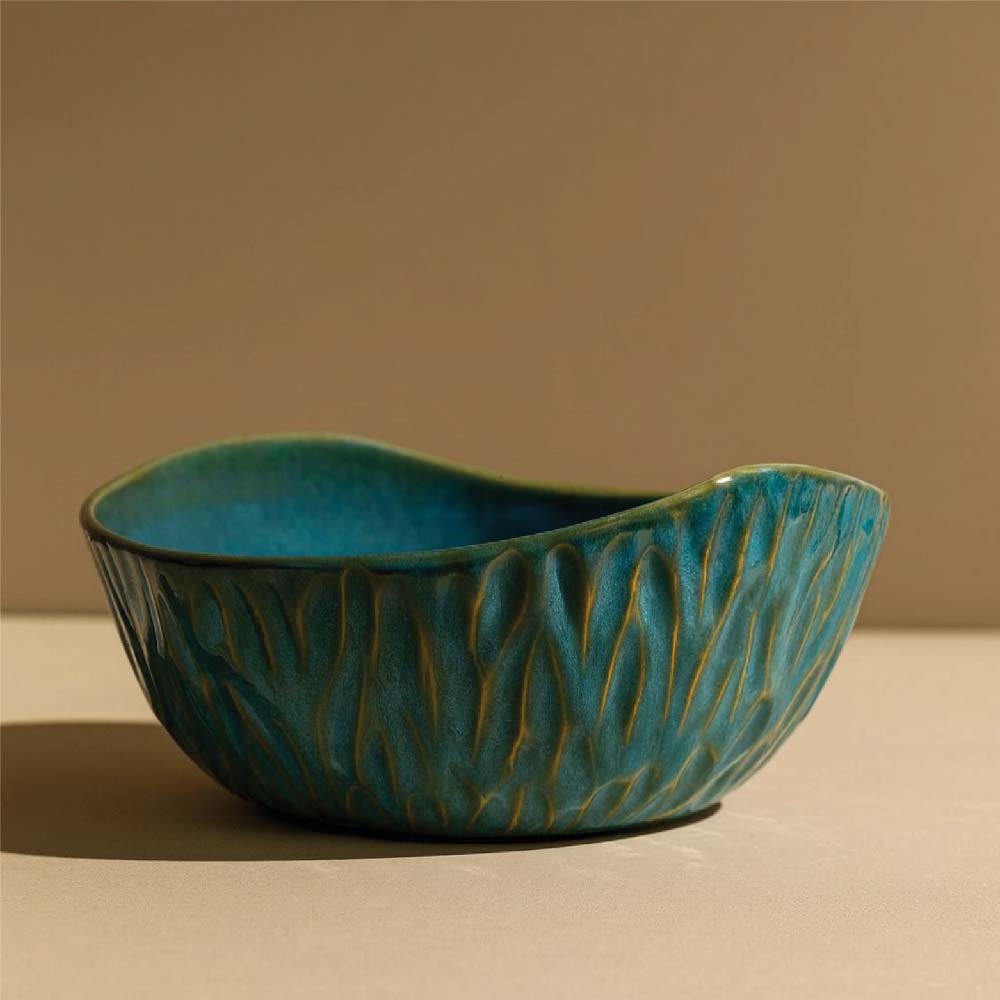 Textured Serving Bowl